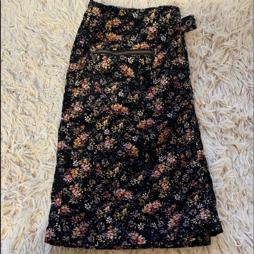 Floral skirt.